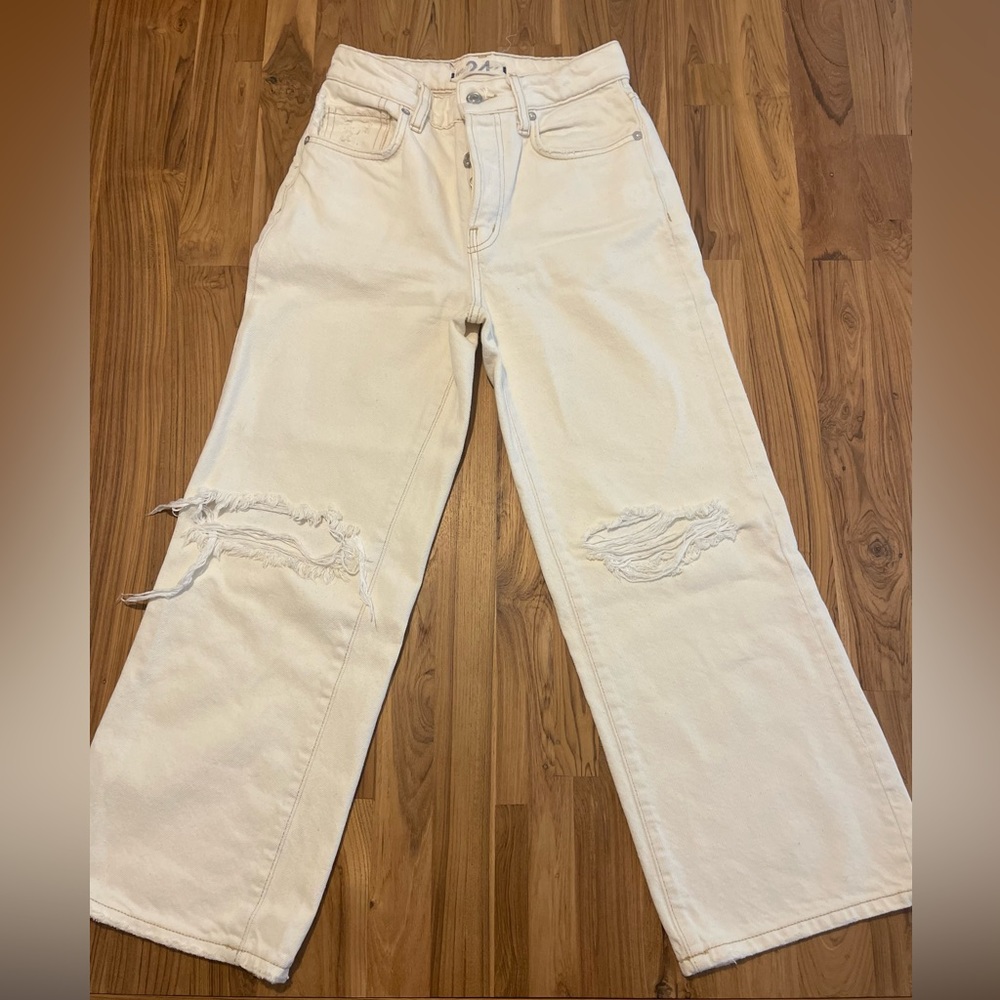 Free People Off-White/Cream Jeans, 24 Waist - $22